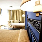 ホテル Don Manuel 4*