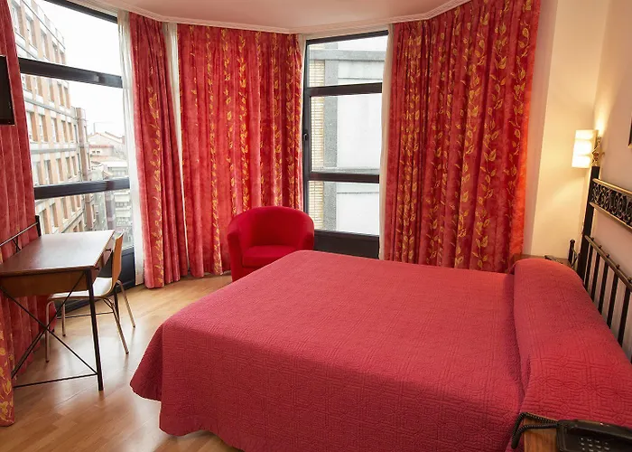 Don Manuel Χιχόν