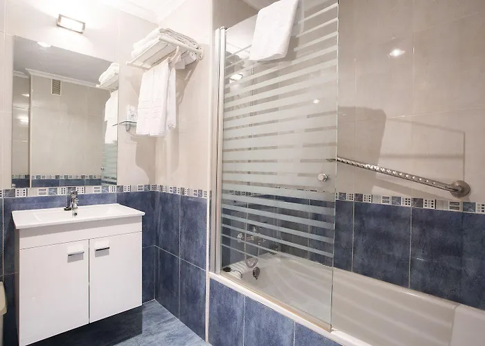 Ξενοδοχείο Don Manuel 4*